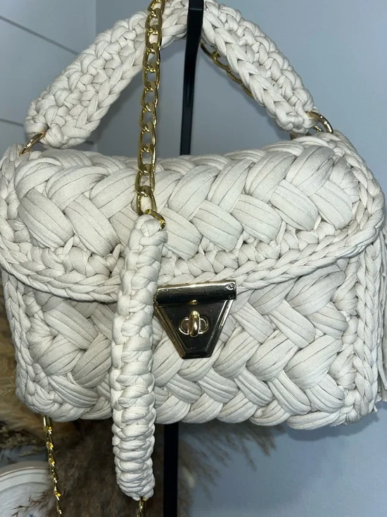 Handmade Luxury Artisan Crochet Flap Bag - Cream/Gold Crossbody Bag - Picture 2 of 8
